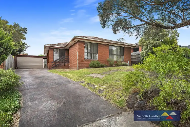Second view of Homely house listing, 6 Wingate Court, Endeavour Hills VIC 3802