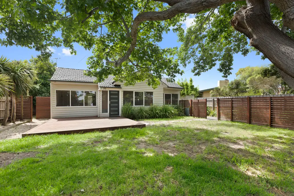 Main view of Homely house listing, 1/57 Rosslyn Avenue, Seaford VIC 3198