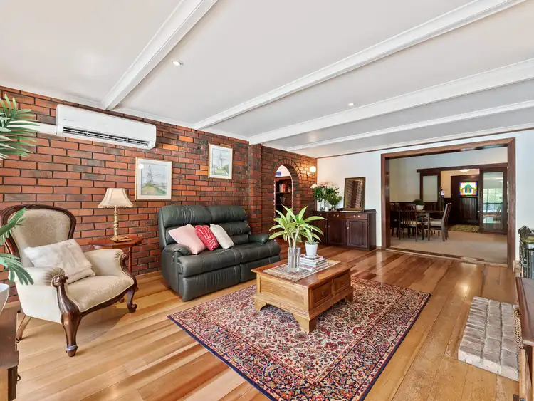 66 Iolanthe St, Bassendean WA 6054