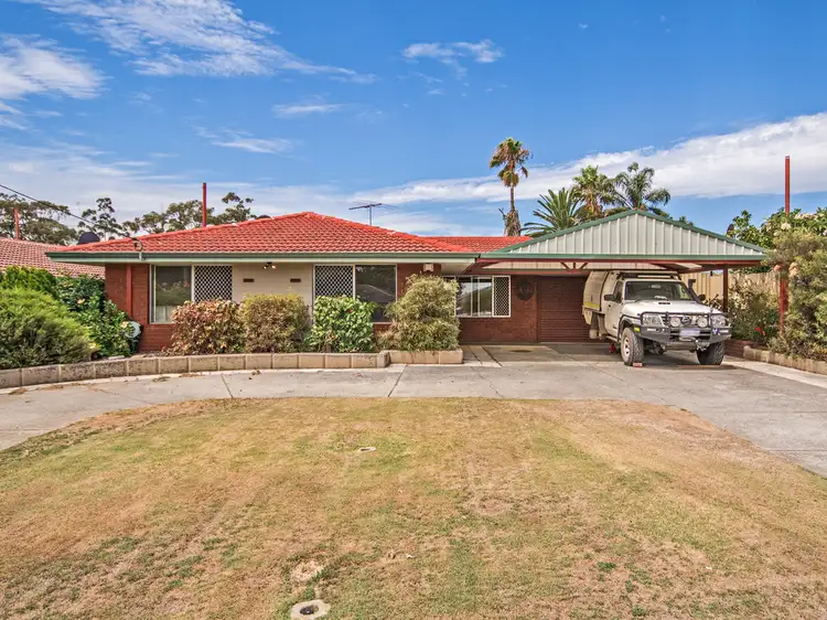 34 Farmer Way, Parmelia WA 6167