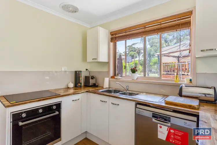 Sixth view of Homely house listing, 2 Deakin Drive, Flora Hill VIC 3550