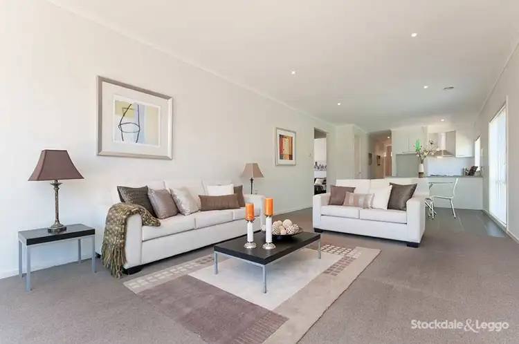 Sixth view of Homely house listing, 5 Basingstoke Retreat, Craigieburn VIC 3064
