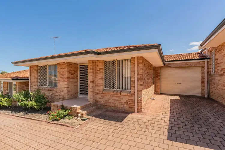 2/36 Foss Street, Bicton WA 6157