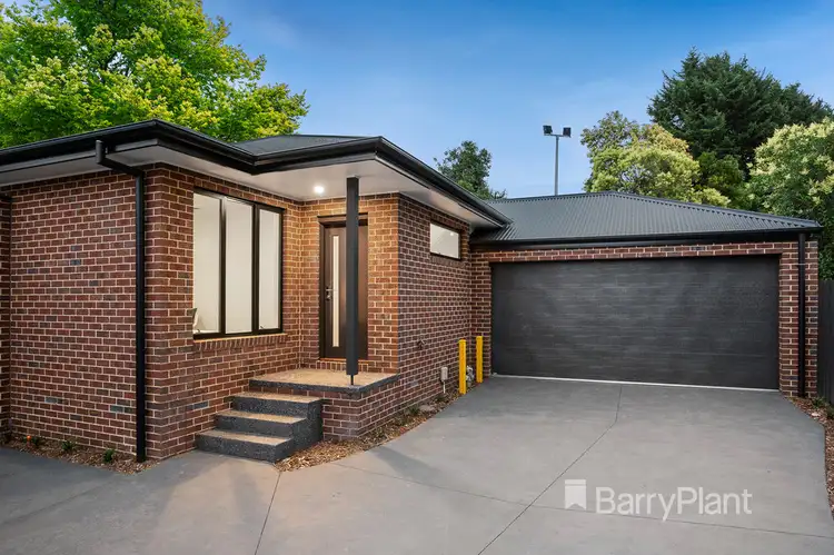 3/5 Highland Avenue, Croydon VIC 3136