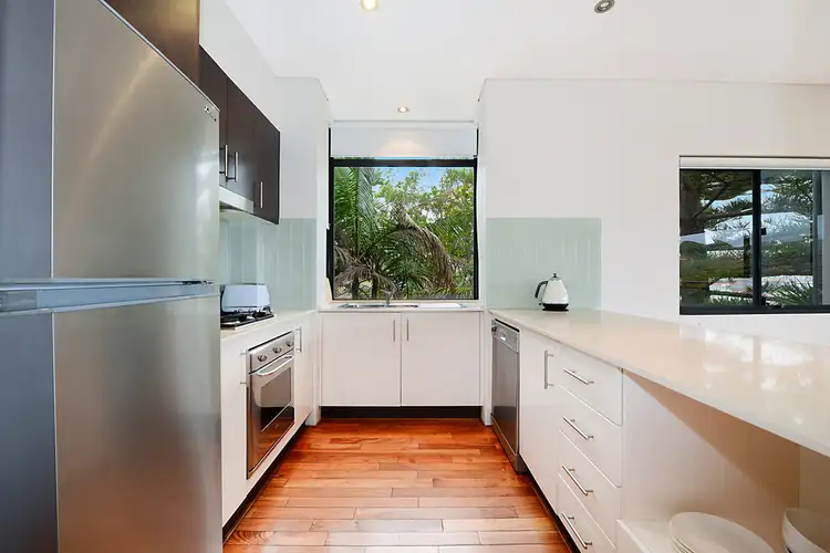 Fifth view of Homely apartment listing, 3/6 Military Road, North Bondi NSW 2026