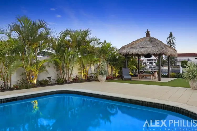 45 Daru Ave, Runaway Bay QLD 4216