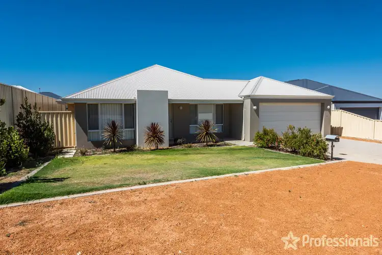 3 Stormking Loop, Wandina WA 6530