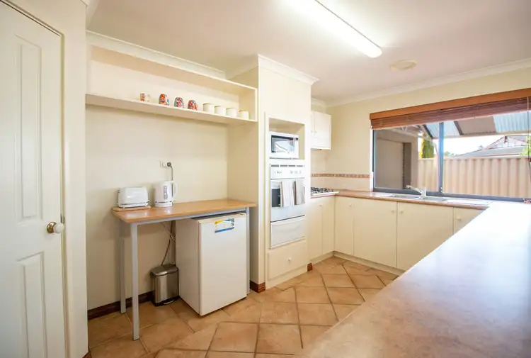 Seventh view of Homely house listing, 6 Snowberry Mews, Eaton WA 6232