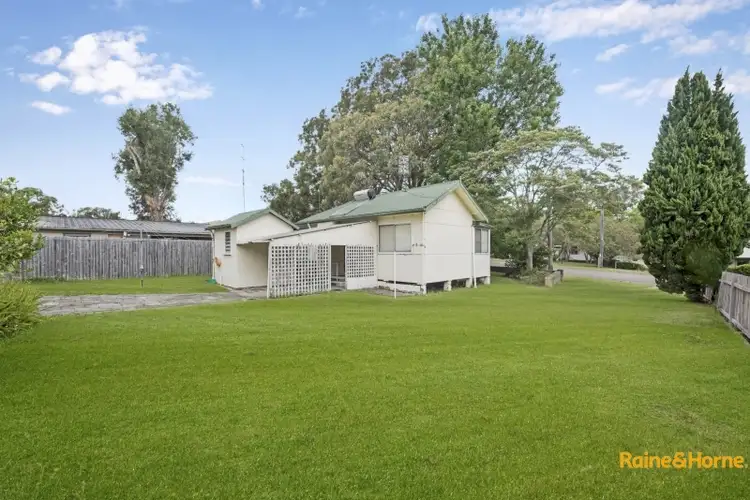 Second view of Homely house listing, 21 Sonoma Road, Budgewoi NSW 2262