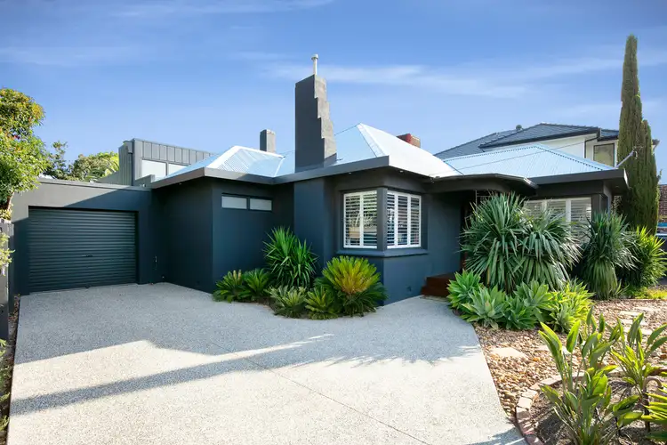 14 Bracken Grove, Altona VIC 3018