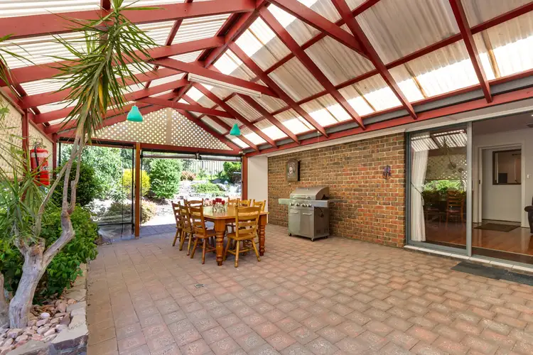 21 Quinvale Road, Hallett Cove SA 5158