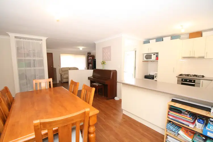 Sixth view of Homely house listing, 4 Fitzroy Close, Cooloongup WA 6168