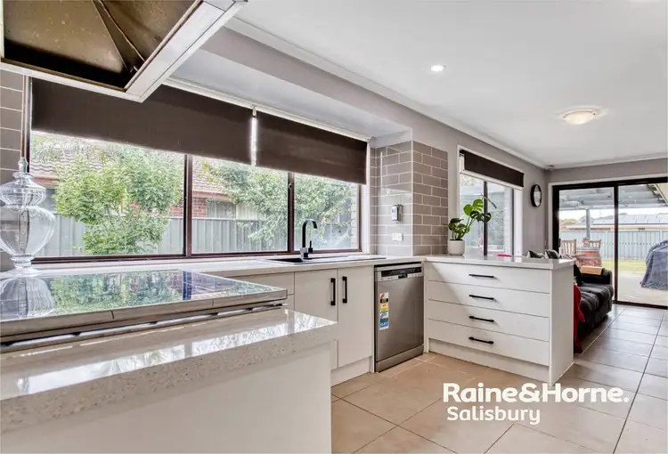 Fifth view of Homely house listing, 27 Garfield Court, Paralowie SA 5108