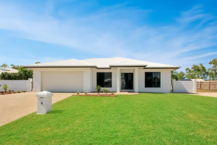 9 Shoalmarra Drive, Mount Low QLD 4818