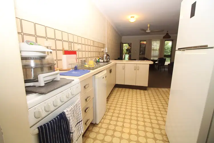 Fourth view of Homely unit listing, 4/23 Leigh Street, West End QLD 4810