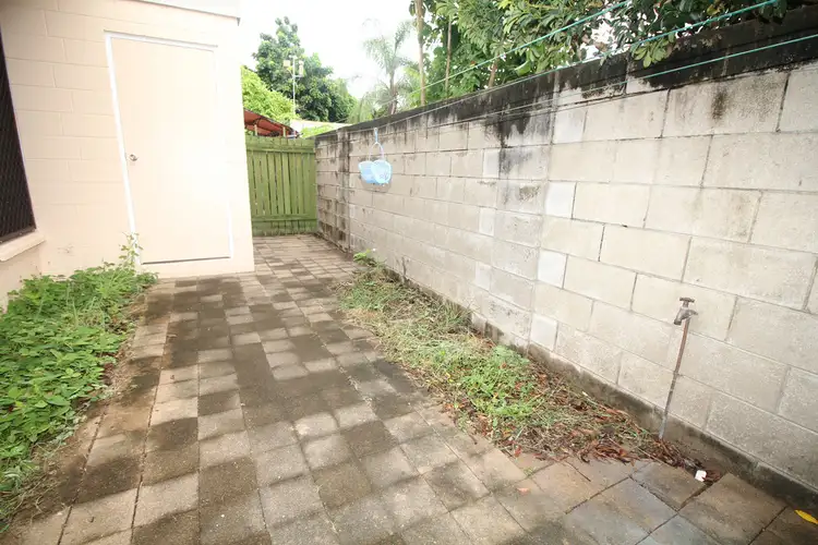 Seventh view of Homely unit listing, 4/23 Leigh Street, West End QLD 4810