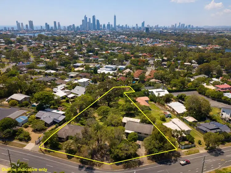 98 Ridgeway Avenue, Southport QLD 4215