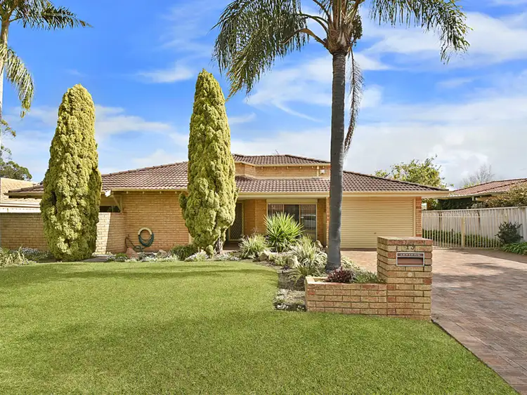 13 Hertz Way, Morley WA 6062