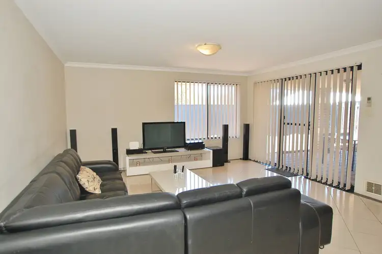 Seventh view of Homely villa listing, 32D Avenell Road, Bayswater WA 6053