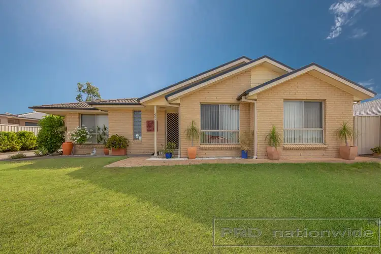 1/39 Carnarvon Circuit, East Maitland NSW 2323