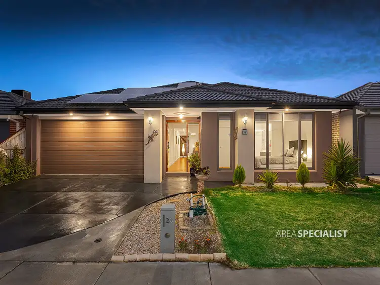 23 Avonbury Circuit, Cranbourne West VIC 3977