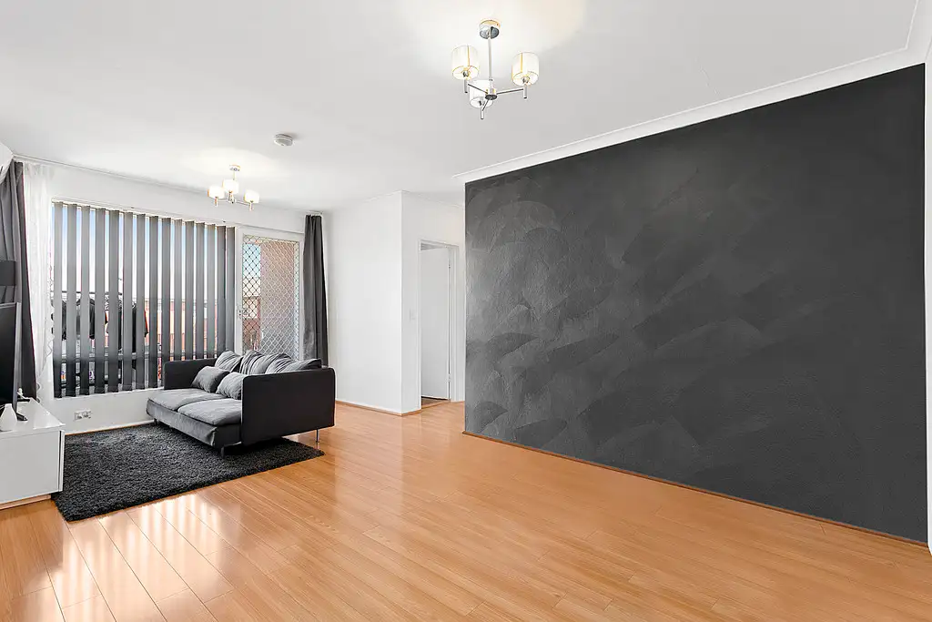 Main view of Homely unit listing, 11/39 Mascot Drive, Eastlakes NSW 2018