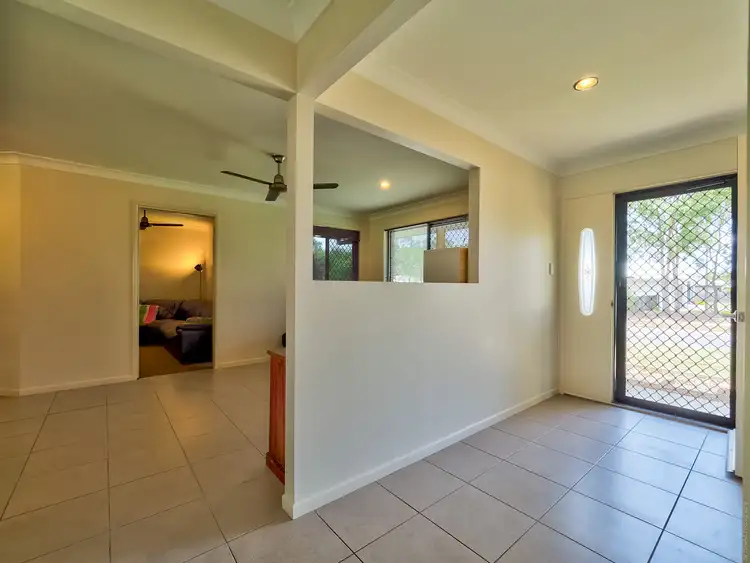 Fifth view of Homely house listing, 3 Inverness Court, Wondunna QLD 4655