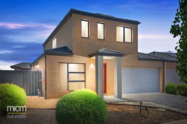 8 Gillian Place, Point Cook VIC 3030