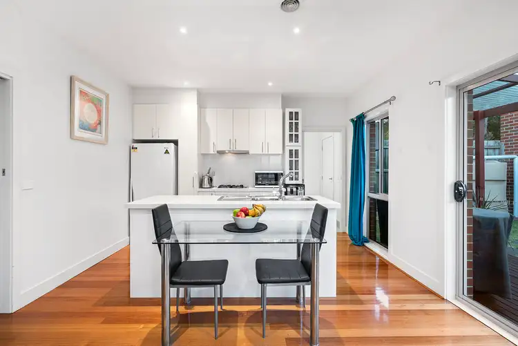 Sixth view of Homely unit listing, 2/34 Sunray Avenue, Cheltenham VIC 3192