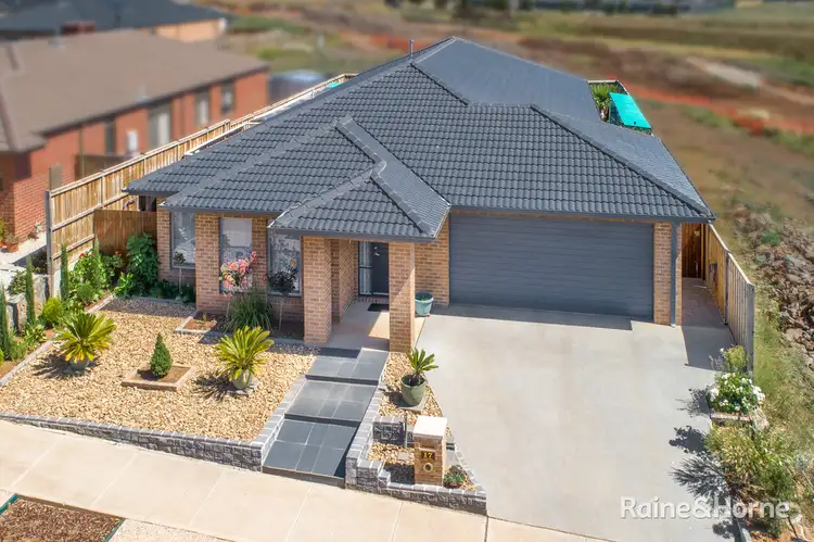 Second view of Homely house listing, 17 Angelas Way, Sunbury VIC 3429