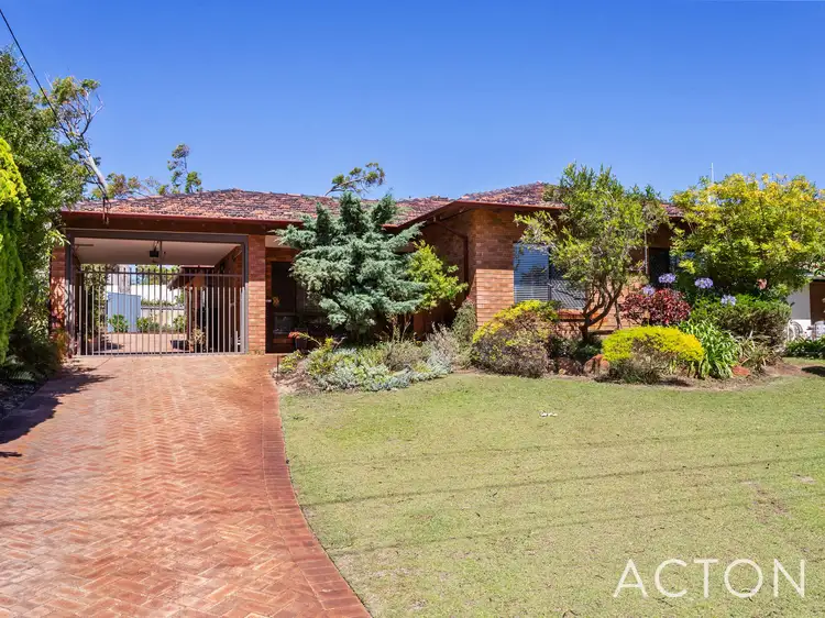 22 Clanmel Road, Floreat WA 6014