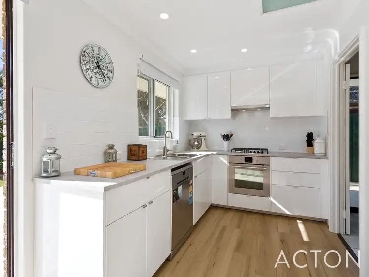 12 Silverhill Loop, Seville Grove WA 6112