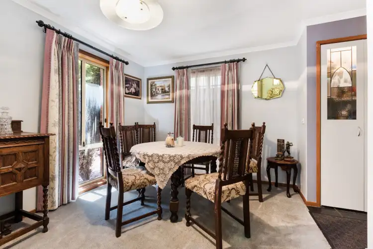 Fifth view of Homely house listing, 2 Scarlett Grove, Lara VIC 3212