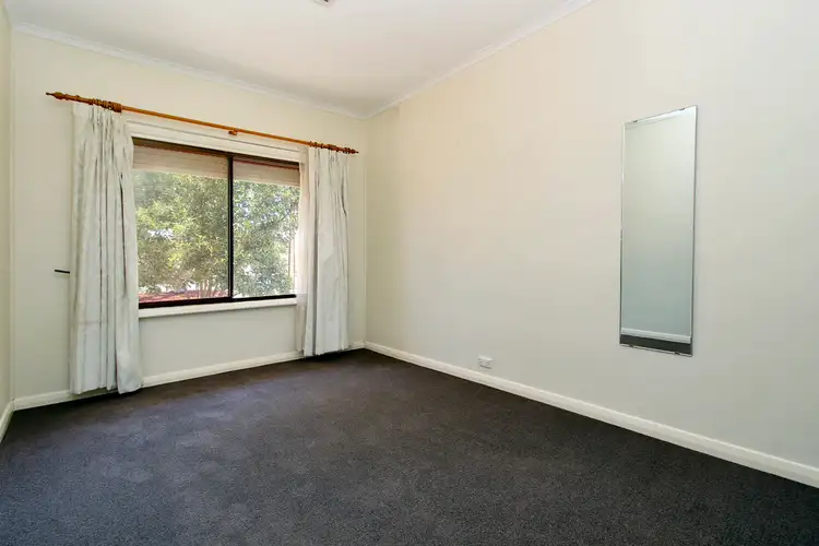 Seventh view of Homely house listing, 4 Petch Street, Loxton SA 5333