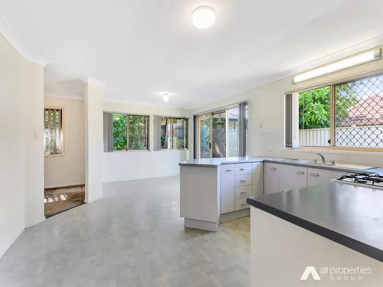 Fifth view of Homely house listing, 19 Wilkins Court, Boronia Heights QLD 4124