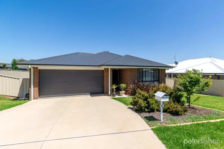 69 Molloy Drive, Orange NSW 2800