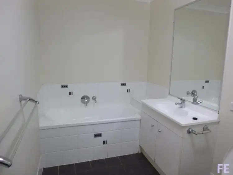 Seventh view of Homely unit listing, 1/8 William Street, Kingaroy QLD 4610