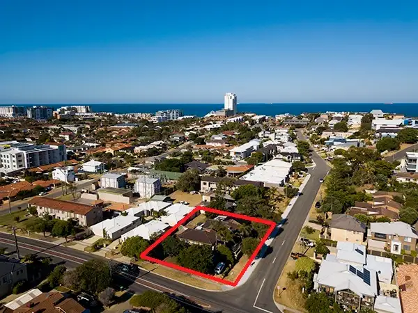 Fifth view of Homely house listing, 33 Andrew Street, Scarborough WA 6019