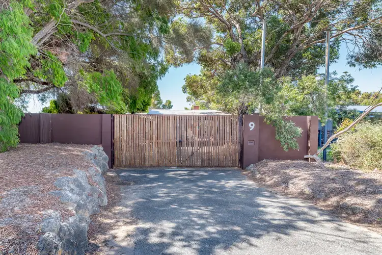 9 Crystaluna Drive, Golden Bay WA 6174