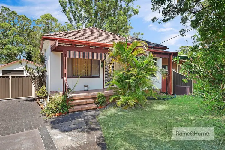 5 Iluka Road, Umina Beach NSW 2257
