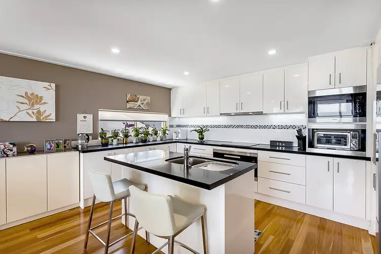 Fifth view of Homely unit listing, 2/72 Magnus Street, Nelson Bay NSW 2315
