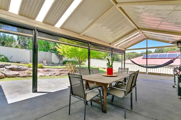 10 ESTATE DRIVE, Flagstaff Hill SA 5159