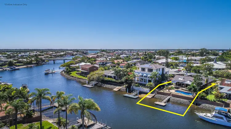 7 Simbai Street, Runaway Bay QLD 4216