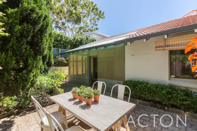1/1A Osborne Parade, Claremont WA 6010