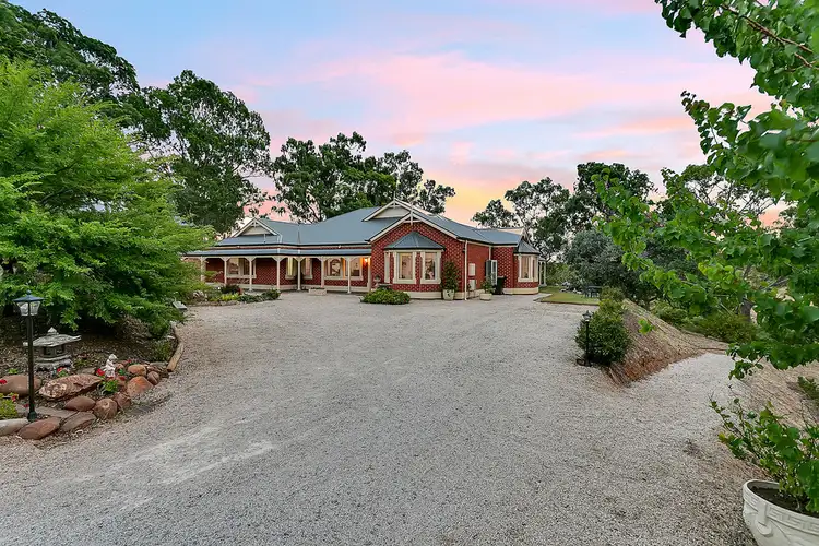 13 Scenic Court, Chandlers Hill SA 5159