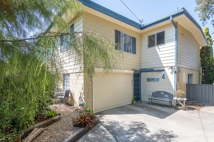 4 Coogee Street, Tuross Head NSW 2537