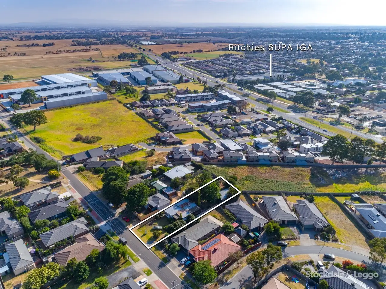 Main view of Homely house listing, 44 Clifton Grove, Carrum Downs VIC 3201