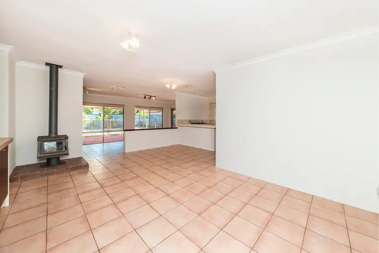Sixth view of Homely house listing, 11 Greenlea Crescent, Warnbro WA 6169