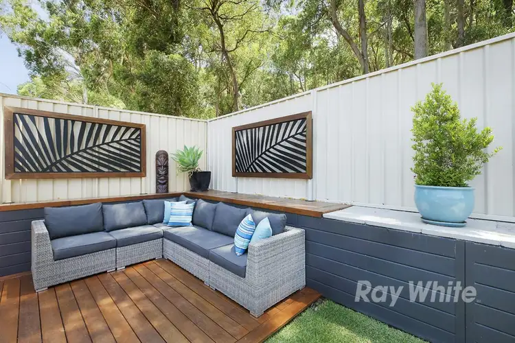 Sixth view of Homely house listing, 3 Lakeshore Close, Kilaben Bay NSW 2283