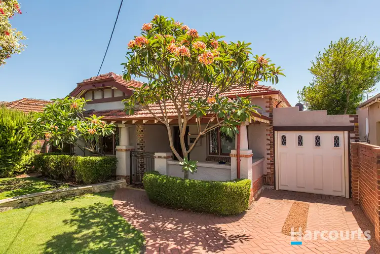 131 London Street, Mount Hawthorn WA 6016